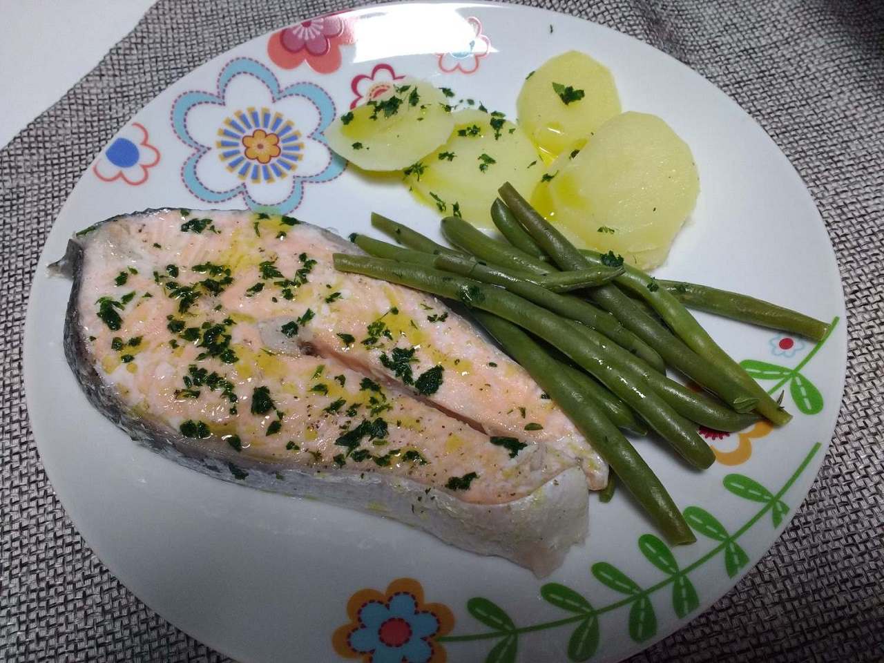 salmone marinato con fagiolini e patate