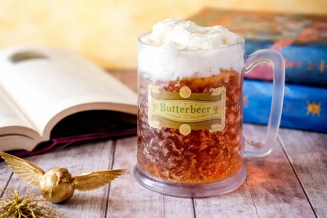 burrobirra fatta in casa con schiuma cremosa ispirata a Harry Potter