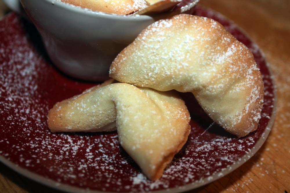 Biscotti della fortuna cinesi, facili da preparare - BurroFuso