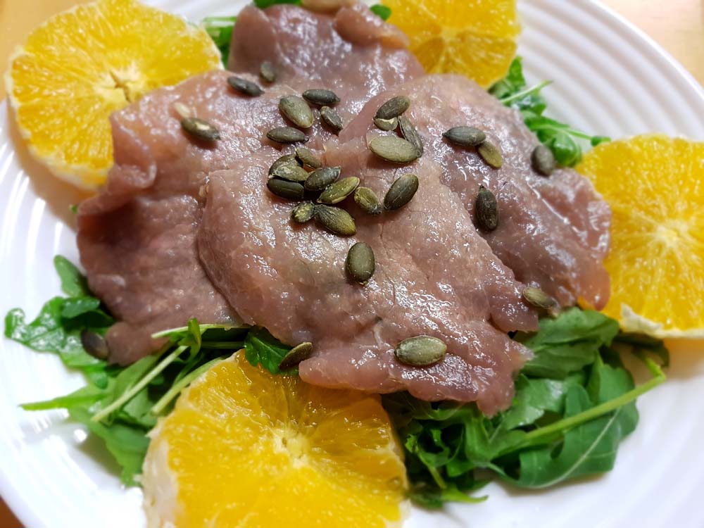 Carpaccio Di Manzo Marinato Con Rucola E Agrumi Burrofuso