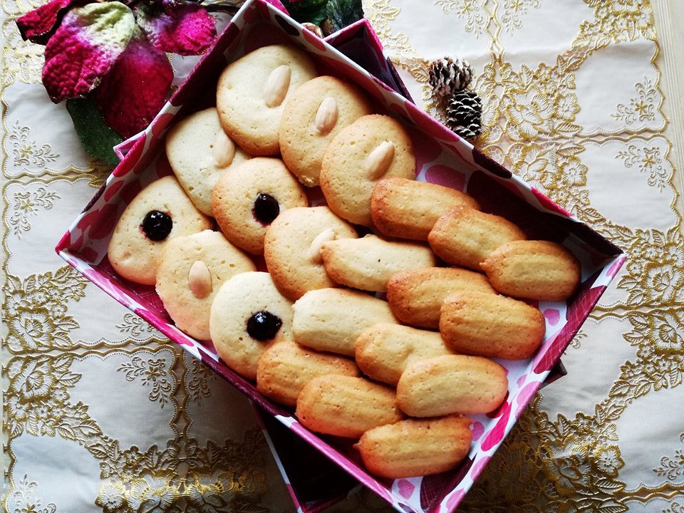 biscotti di frolla montata