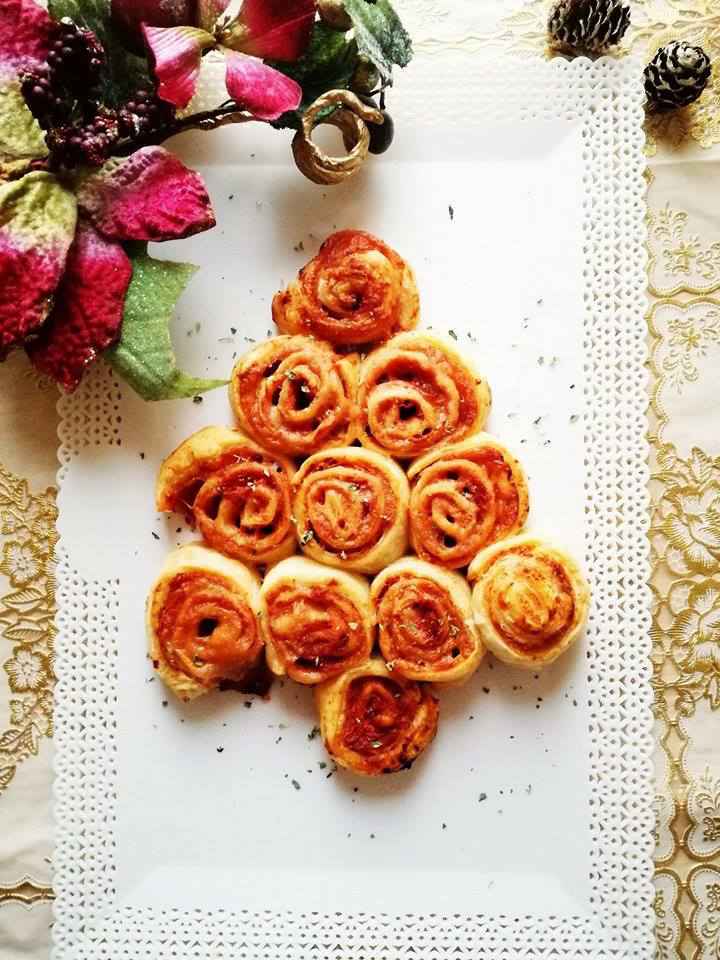 Finger Food Natale.Albero Di Natale Salato Con Pasta Sfoglia Burrofuso