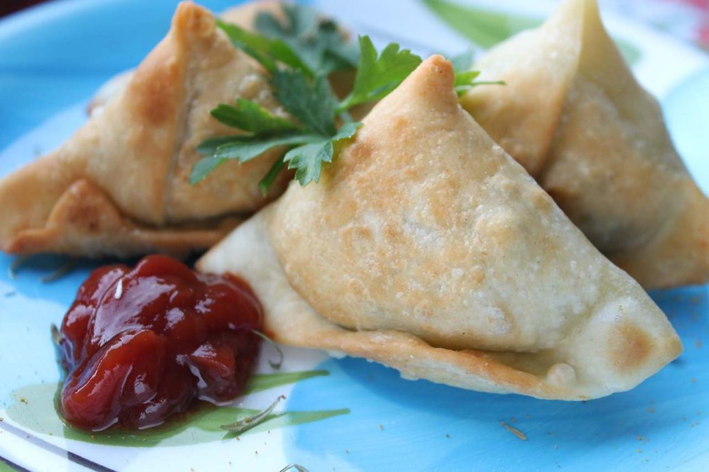 Samosa: il fagottino croccante dello street food indiano