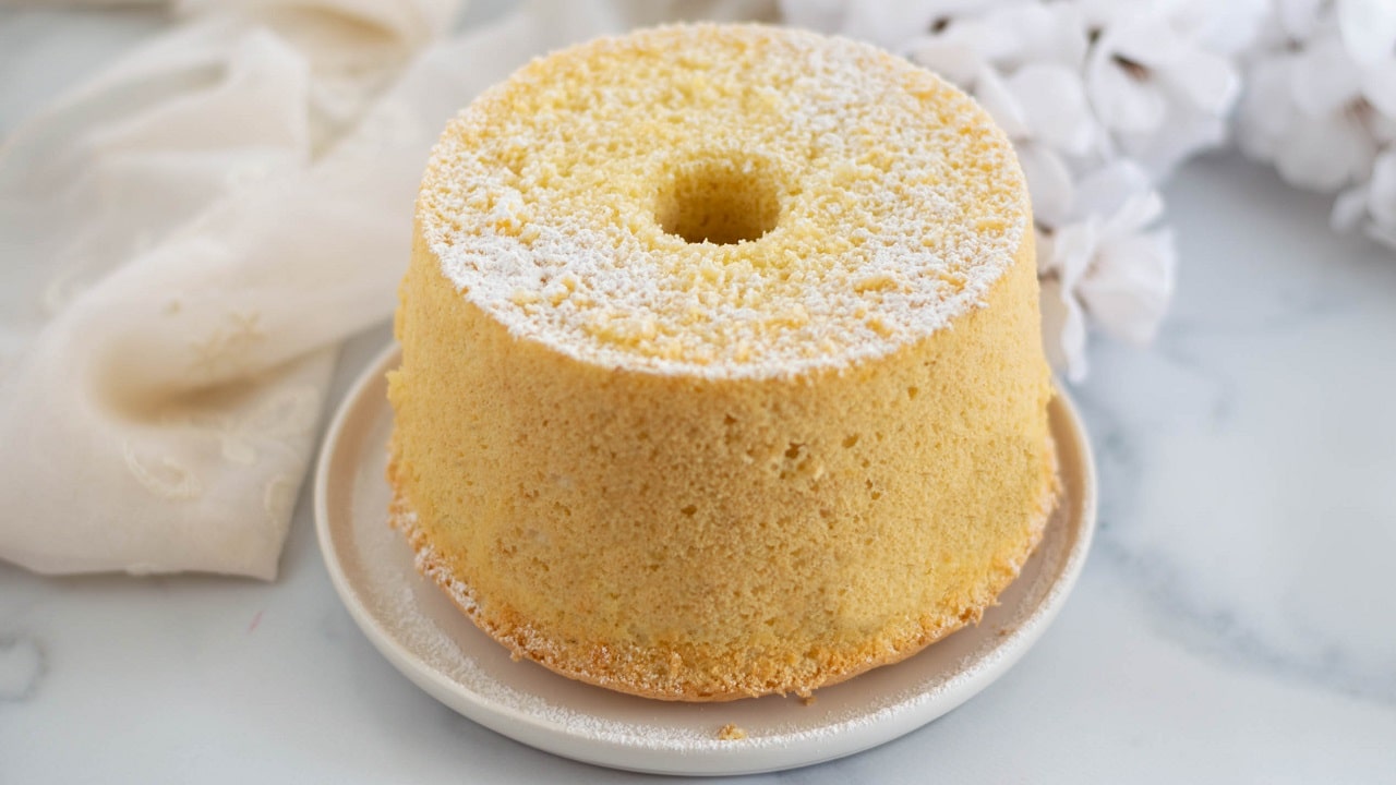 Chiffon cake ciambella