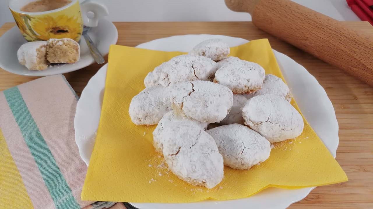 Ricciarelli di Siena ricetta