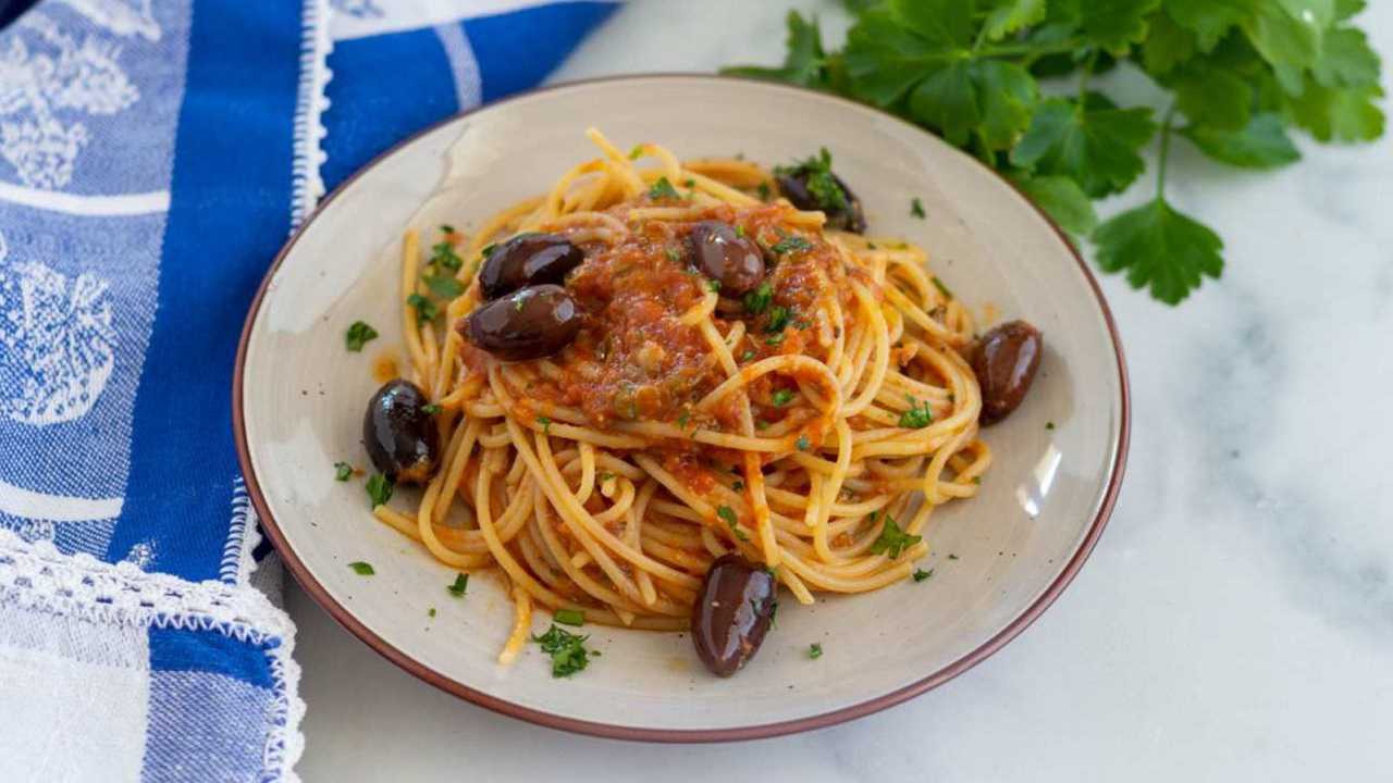 Pasta alla puttanesca