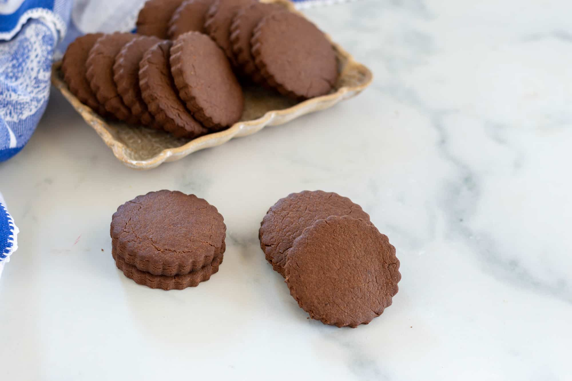 biscotti frollini al cioccolato pronti da gustare