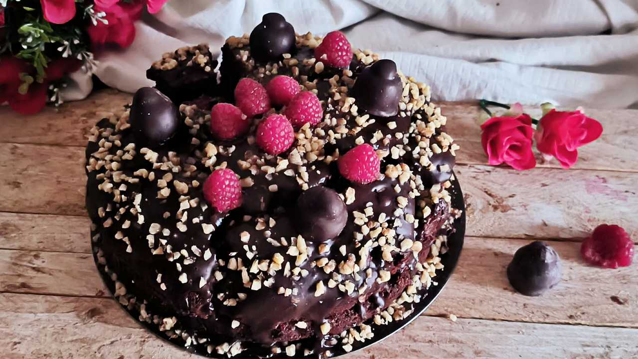 Torta bacio al cioccolato ricetta