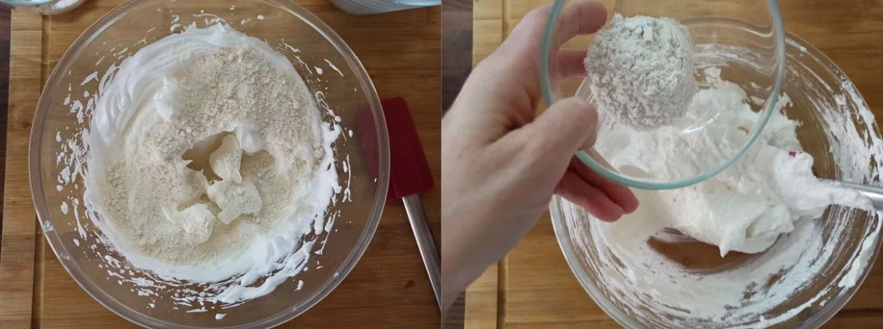 Incorporare le farine delicatamente